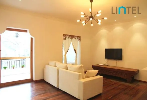 2F No 564 Wanhangdu Road