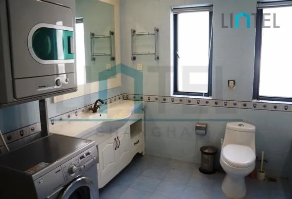 2F No 7 Lane 619 Jianguo west Road(7)