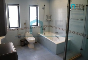 2F No 7 Lane 619 Jianguo west Road(8)