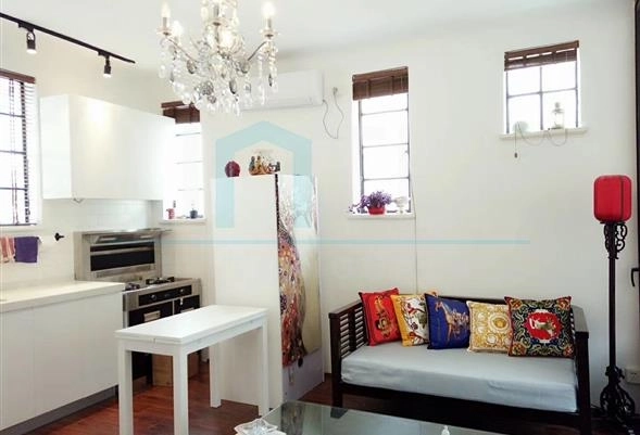 2F No 8 Lane 51 Yanqing Road