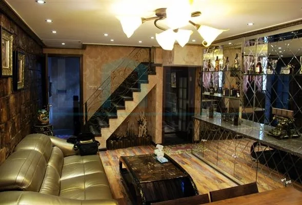 3F No 108 Lane 318 Julu  Road