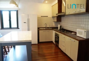 3F No 12 Lane 1285 Huaihai middle Road(5)