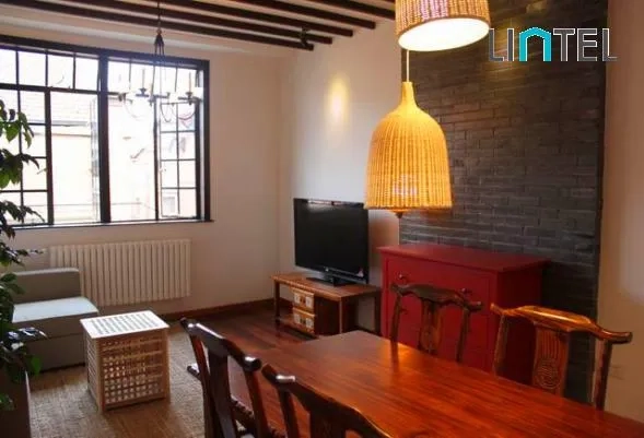 3F No 12 Lane 927 Huaihai middle Road(2)