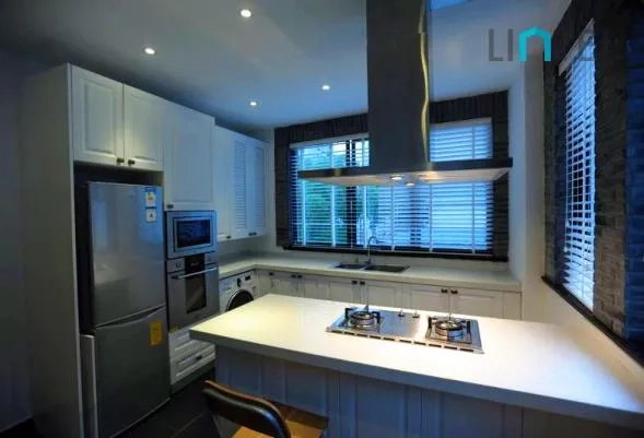 3F No 14 Lane 384 Jianguo west Road(4)