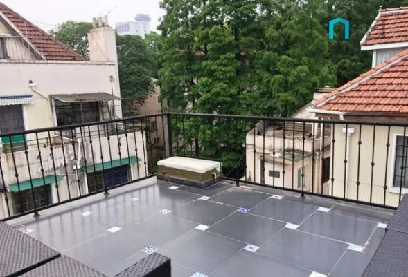 3F No 14 Lane 384 Jianguo west Road(9)
