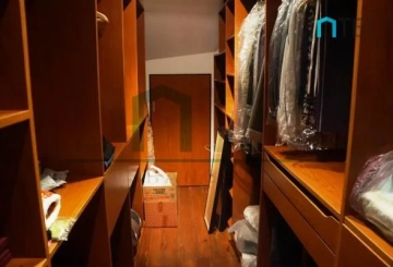 3F No 145 Lane 591 Nanjing west Road(5)