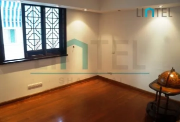 3F No 145 Lane 591 Nanjing west Road(7)