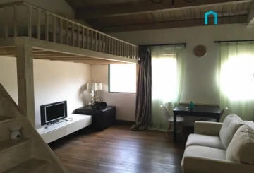 3F No 17 Lane 1487 Huaihai middle Road