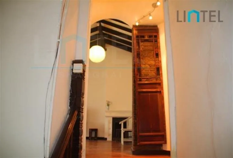 3F No 19 Lane 506 Jianguo west Road(11)