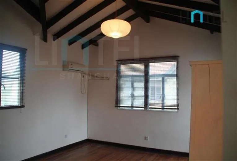 3F No 19 Lane 506 Jianguo west Road(6)