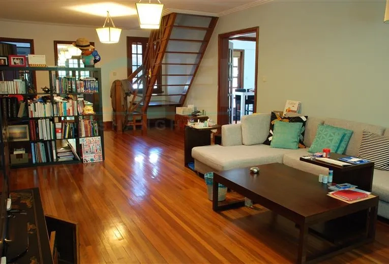 3F No 190 Nanchang Road(2)