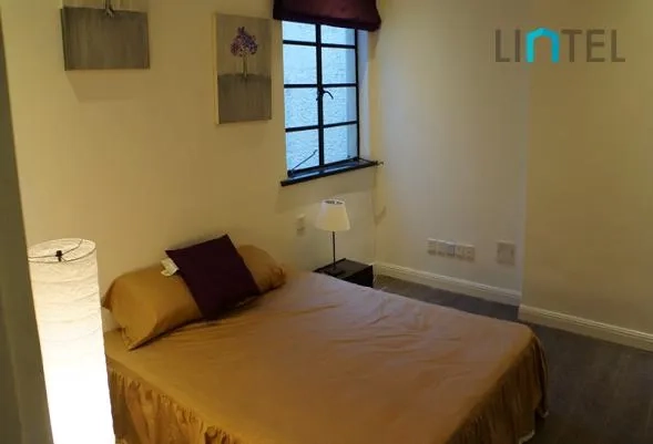 3F No 26 Lane 619 Jianguo west Road(4)
