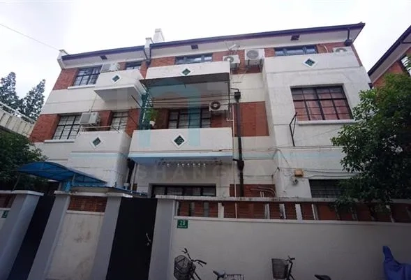 3F No 28 Lane 579 Yuyuan Road(14)