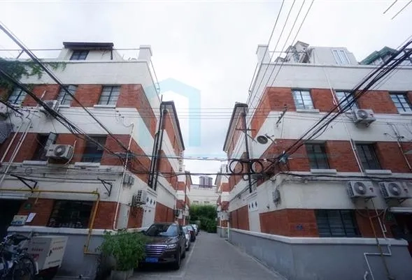 3F No 28 Lane 579 Yuyuan Road(15)