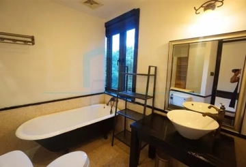 3F No 28 Lane 579 Yuyuan Road(8)