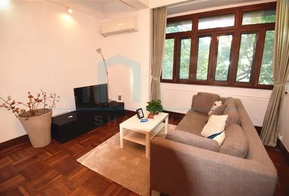 3F No 288 Hengshan  Road