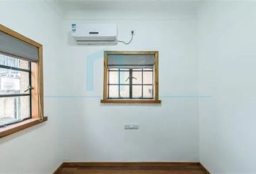 3F No 32 Lane 339 Changle  Road(8)