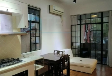 3F No 33 Lane 498 Wulumuqi north Road