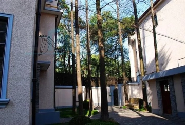 3F No 35 Lane 384 Jianguo west Road(4)