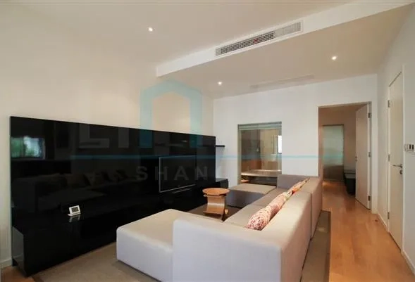 3F No 4 Lane 200 Yueyang Road