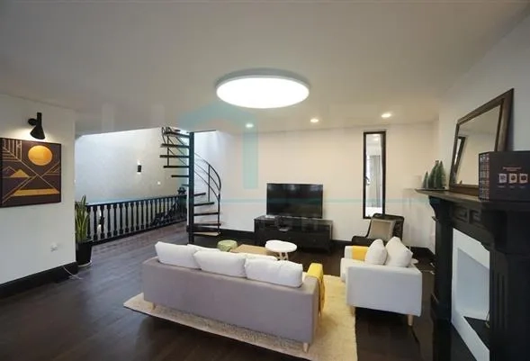 3F No 5 Lane 186 Shanxi south Road(3)