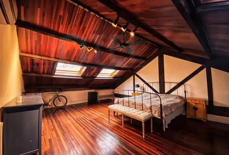 3F No 6 Lane 877 Yan'an middle  Road(3)