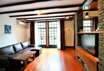 3F No 63 Lane 749 Yuyuan Road