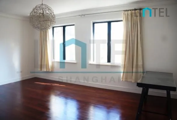 3F No 7 Lane 619 Jianguo west Road(7)