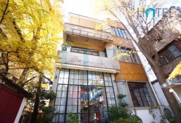 3F No 9 Lane 584 Huaihai middle Road