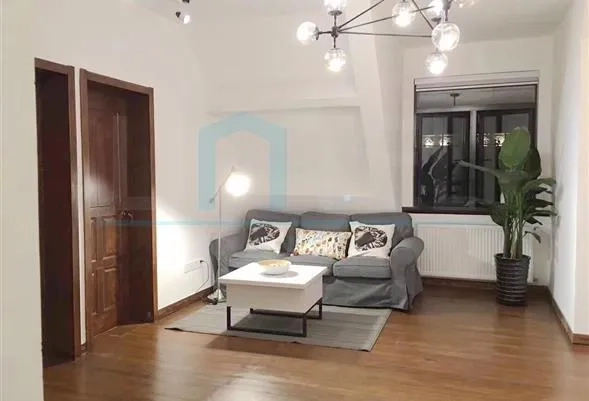 4F No 1182 Huaihai middle Road