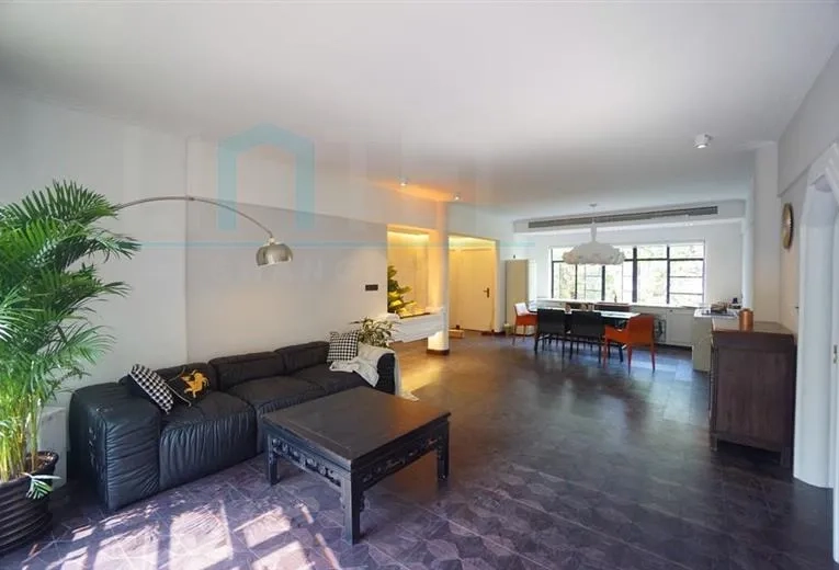 4F No 2 Lane 280 Hunan Road(3)
