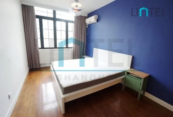 4F No 25 Lane 498 Wulumuqi north Road(7)