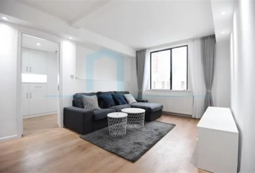 5F No 413 Huashan  Road Huashan Road