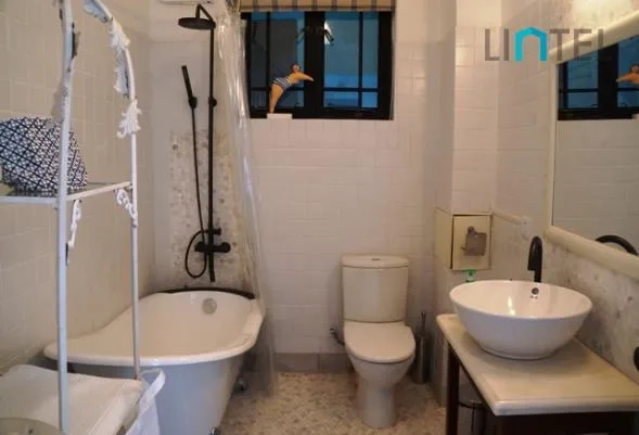 8F No 305 Hengshan  Road(9)