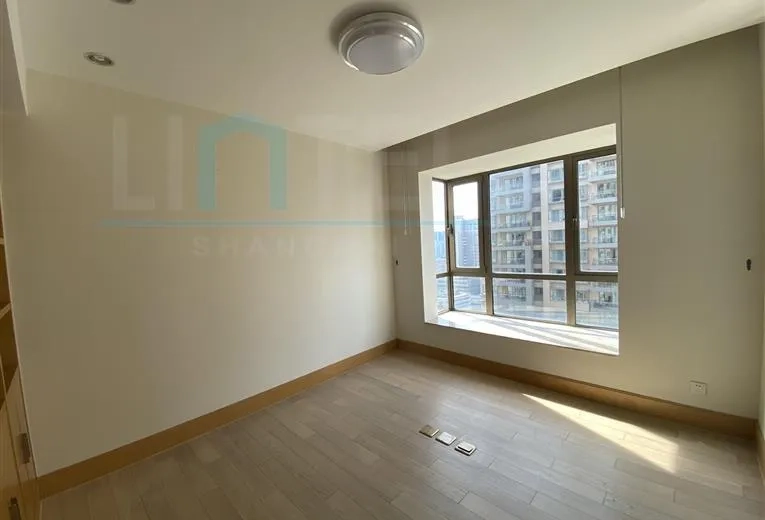 Big 4-bdr Unit Central Residence II(12)