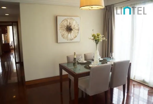 Bigger 2-bdr Circle Apt Park View(2)