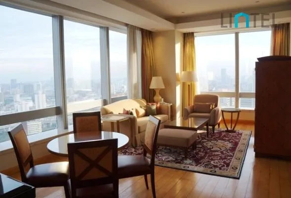 Bigger 2-bdr Suite Tomorrow Square