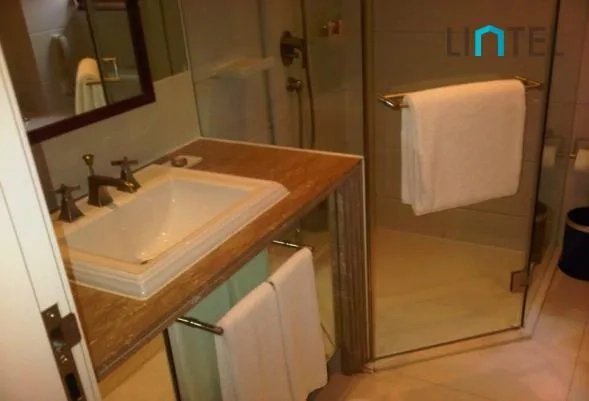 Bigger 3-bdr Unit T18 Luxe Xintiandi(6)