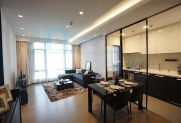 Classic 2-bdr Unit Times Square