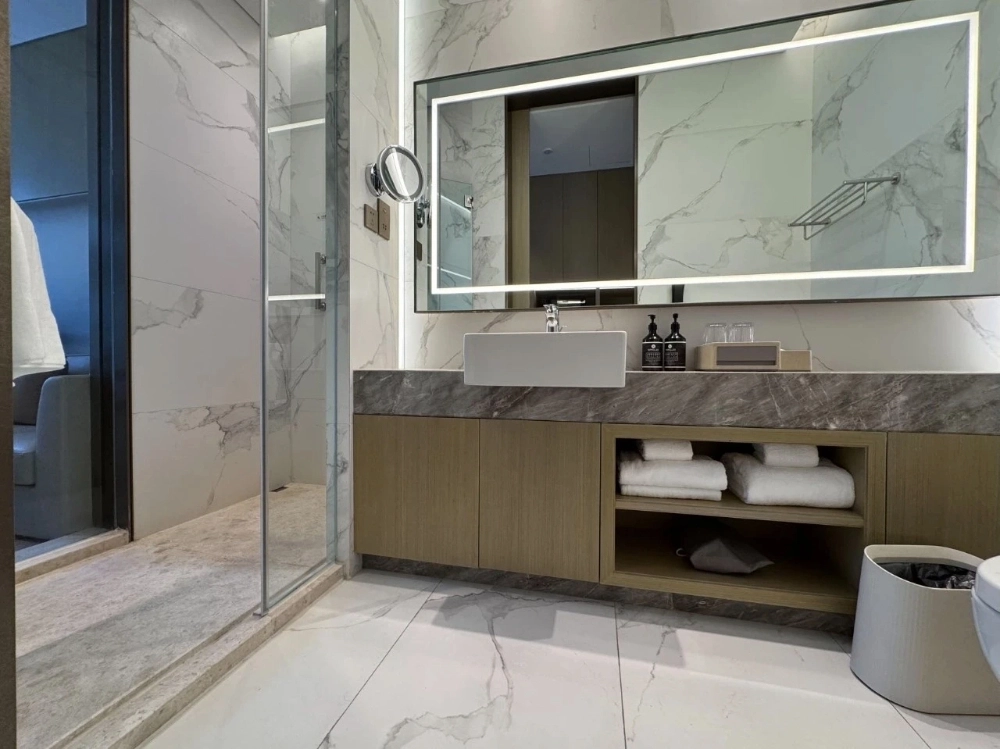 Classic King Room Shanghai Hongqiao Steigenberger Hotel Apts(3)