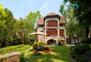 Classic Style Villa Hotel Massenet