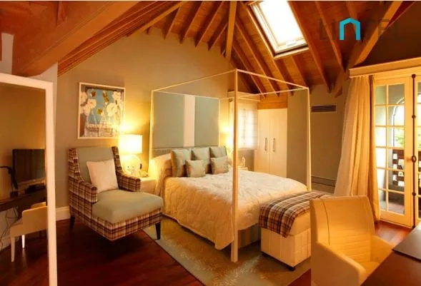 Contemporary Style Villa Hotel Massenet(6)