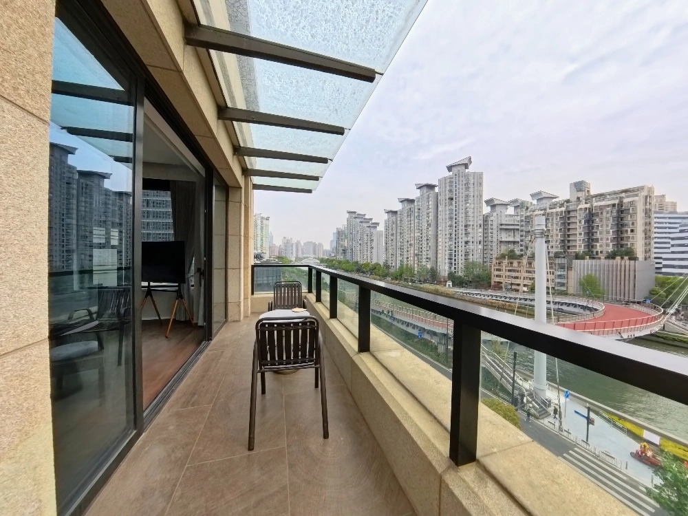 Executive 1-bdr Suite InterContinental Shanghai Jing'an Serviced Apt(2)