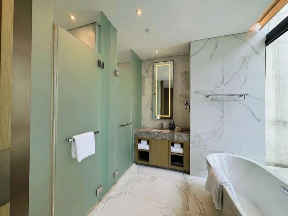 Executive 1-bdr Suite Shanghai Hongqiao Steigenberger Hotel Apts(12)