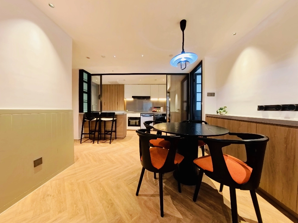 Executive 2-bdr Starry Sky Bling The Residences Jing'an(3)