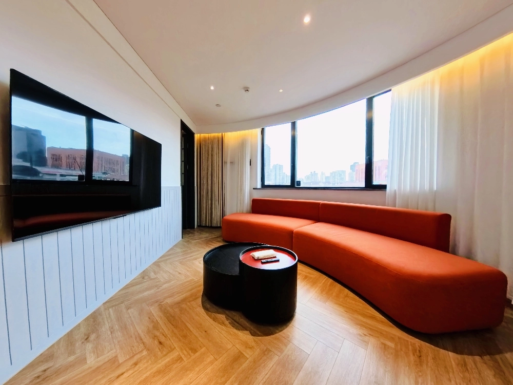 Exquisite 2-bdr Sunflower Bling The Residences Jing'an(2)