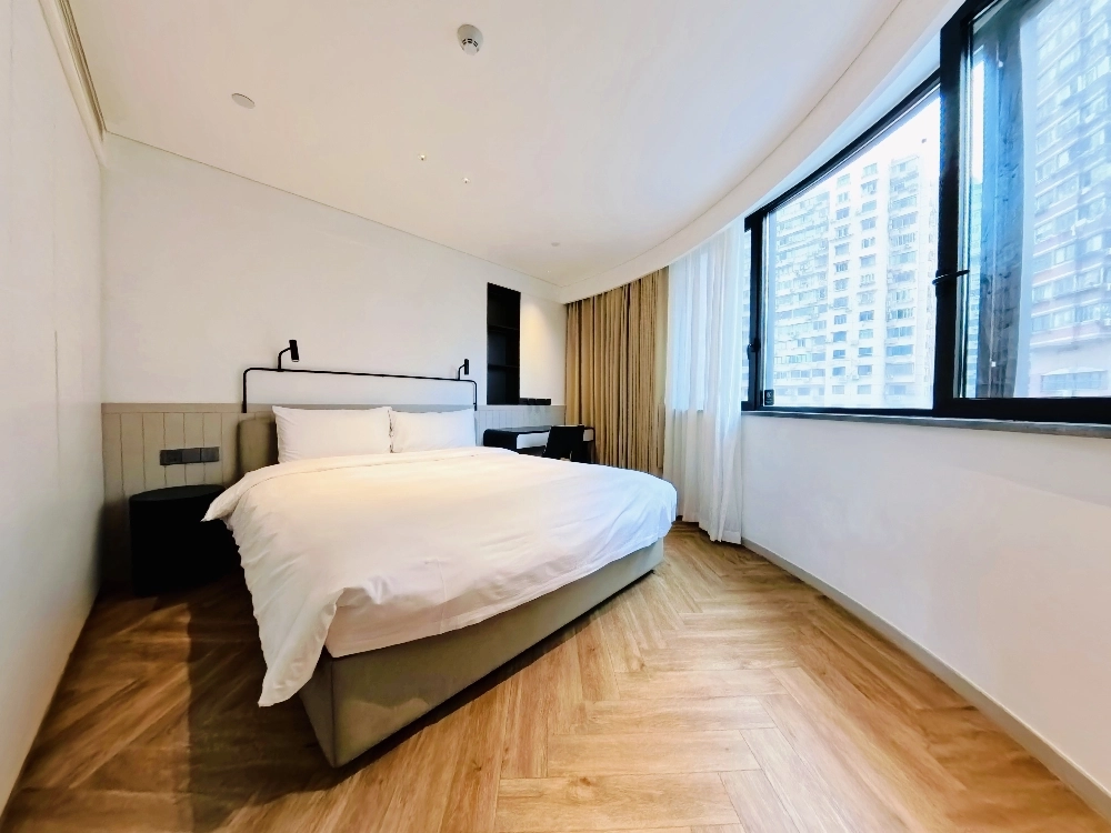 Exquisite 2-bdr Sunflower Bling The Residences Jing'an(4)