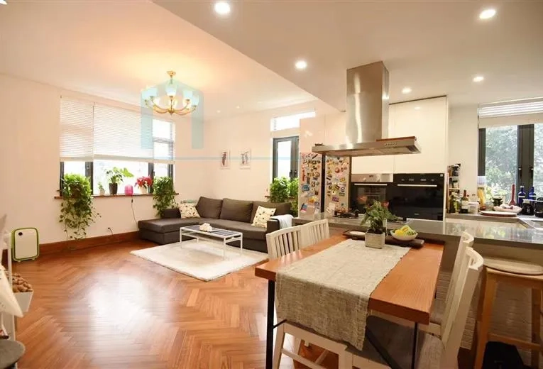 F2 No 1 Lane 288 Wuyuan Road(2)