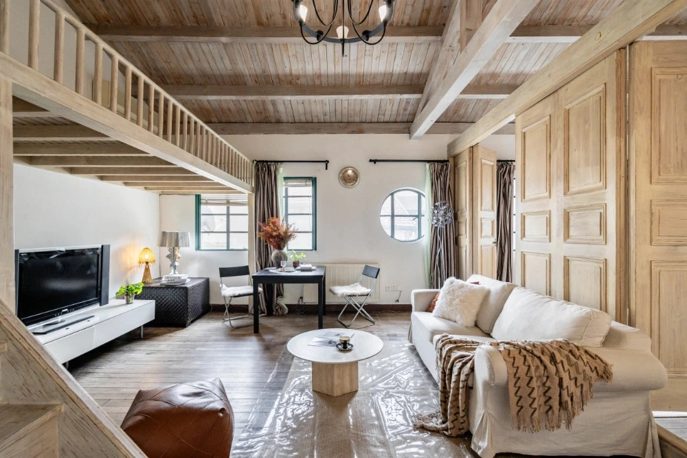 F3 No 17 Lane 1487 Huaihai middle Road(2)