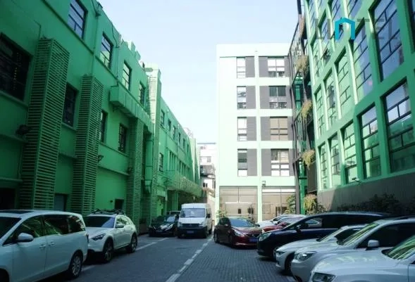 Innovation Zone(11)